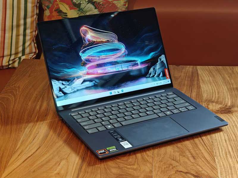 Lenovo Yoga Pro 7